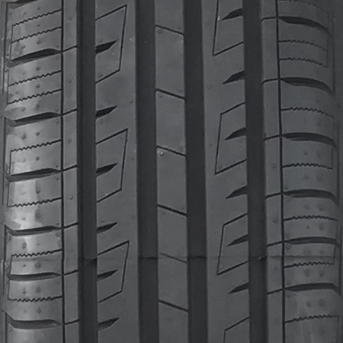 Tires of Set All 185/65/14 / Passenger 1856514 Fits: Blue Hyundai 4 / Season Performance L, Accent Accent 2008-09 Traction 86H Lionhart 2010 LHST5011465020 Hyundai 185/65R14 LH-501