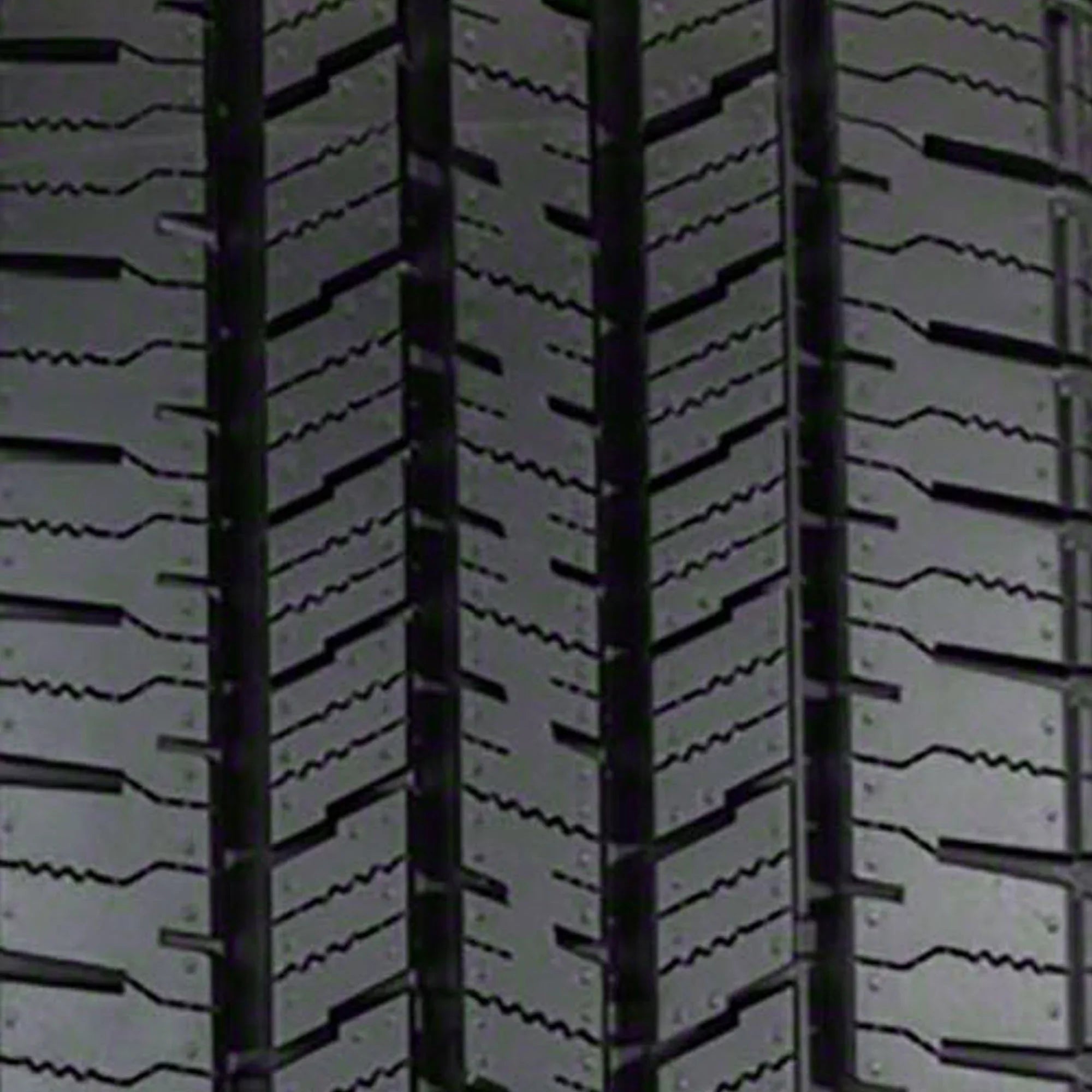 Light Truck 121/118S Hankook (RH12) LT285/70R17 Highway Tire HT Dynapro E