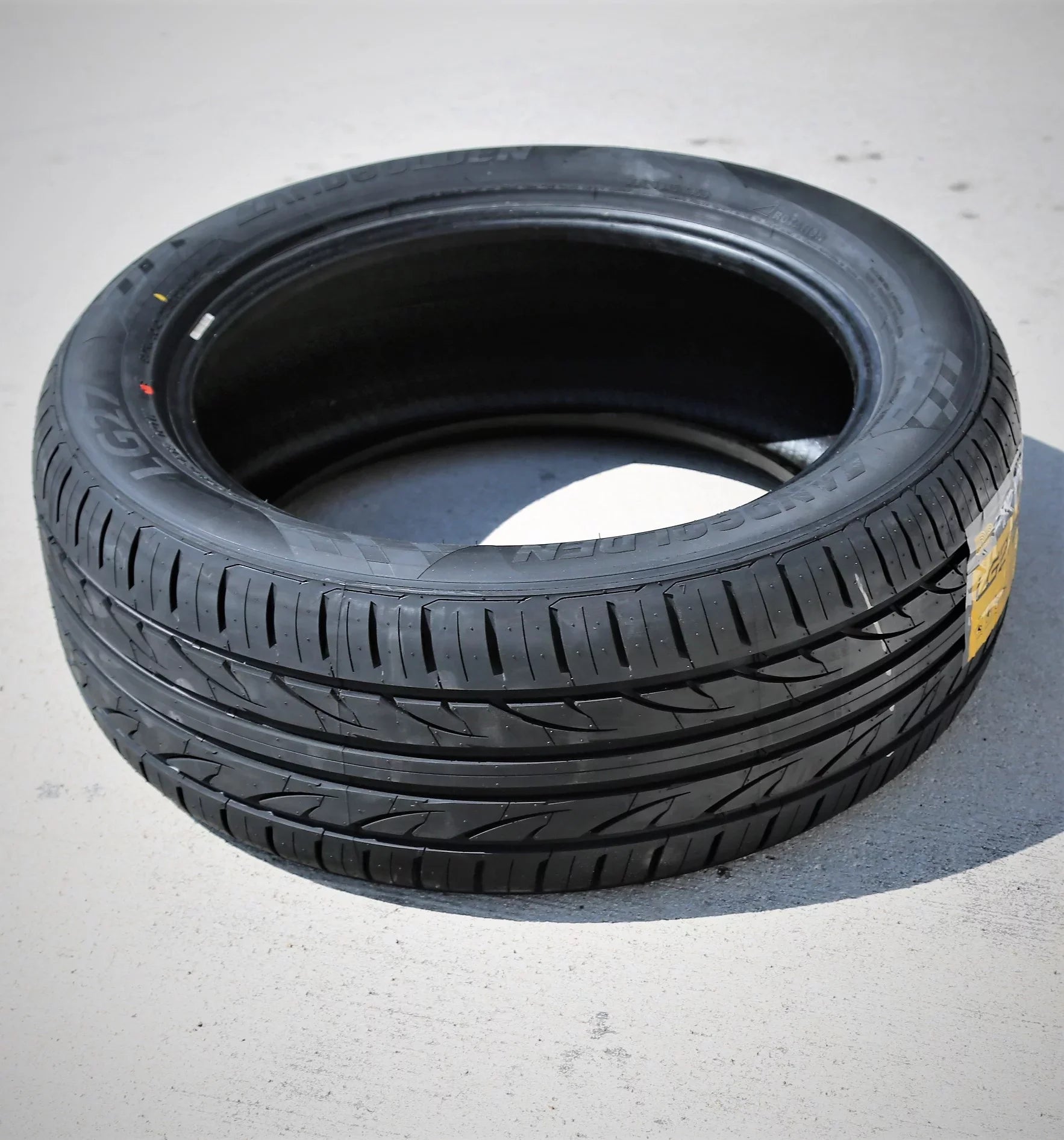 Landgolden Camry LTZ, Tire 225/45R18 ZR Fits: 2012 Performance Season 2011-15 High A/S XL Cruze XLE 95W All LG27 Chevrolet Toyota